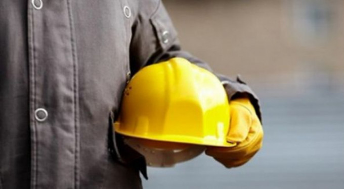 İŞÇİNİN İŞE DEVAMSIZLIĞI HALİ VE İŞVERENİN İHBARI